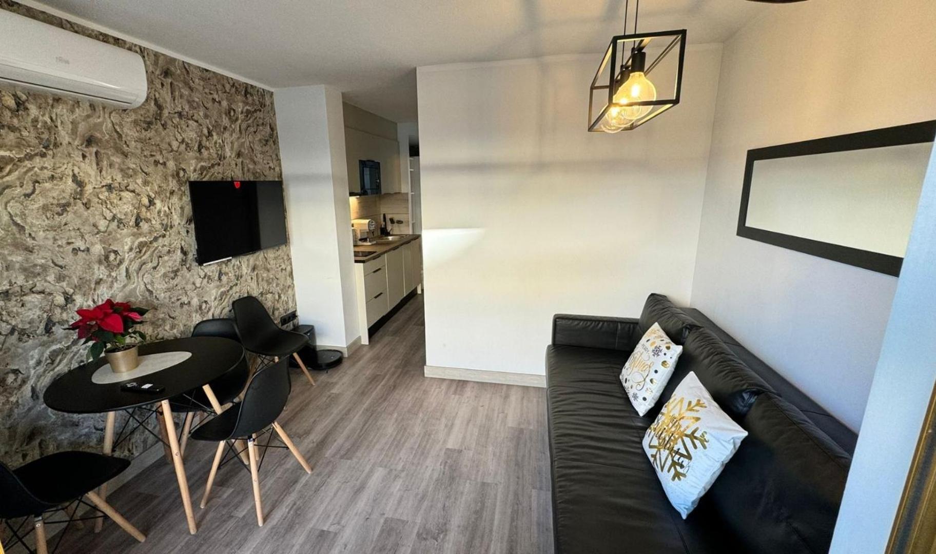 A Estrenar Preciosos Apartamentos Aparthotel Inter2, New Apartments Ln Aparthotel 12 Months Open! Self Check In! Reserva Garaje! Salou Dış mekan fotoğraf